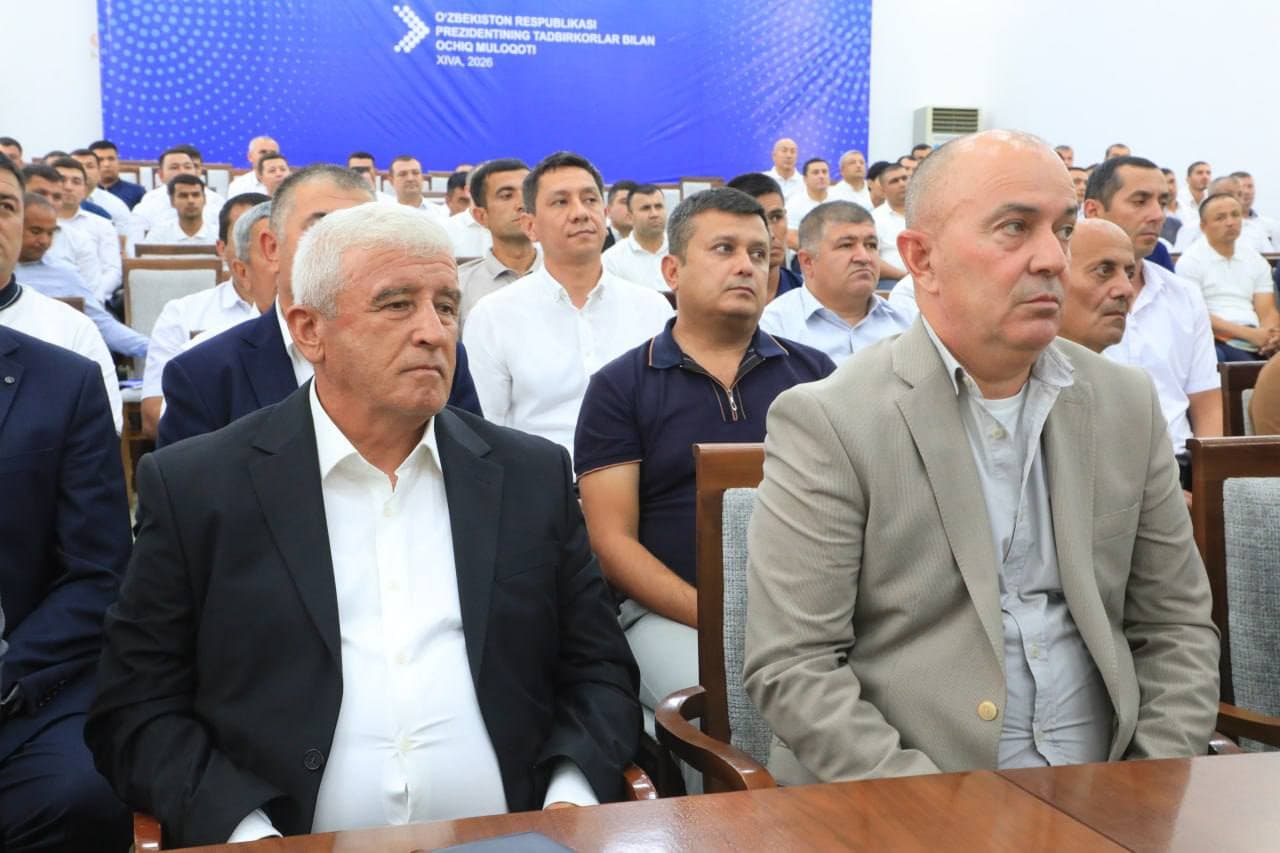 TUMAN HOKIMI TADBIRKORLAR BILAN UCHRASHDI