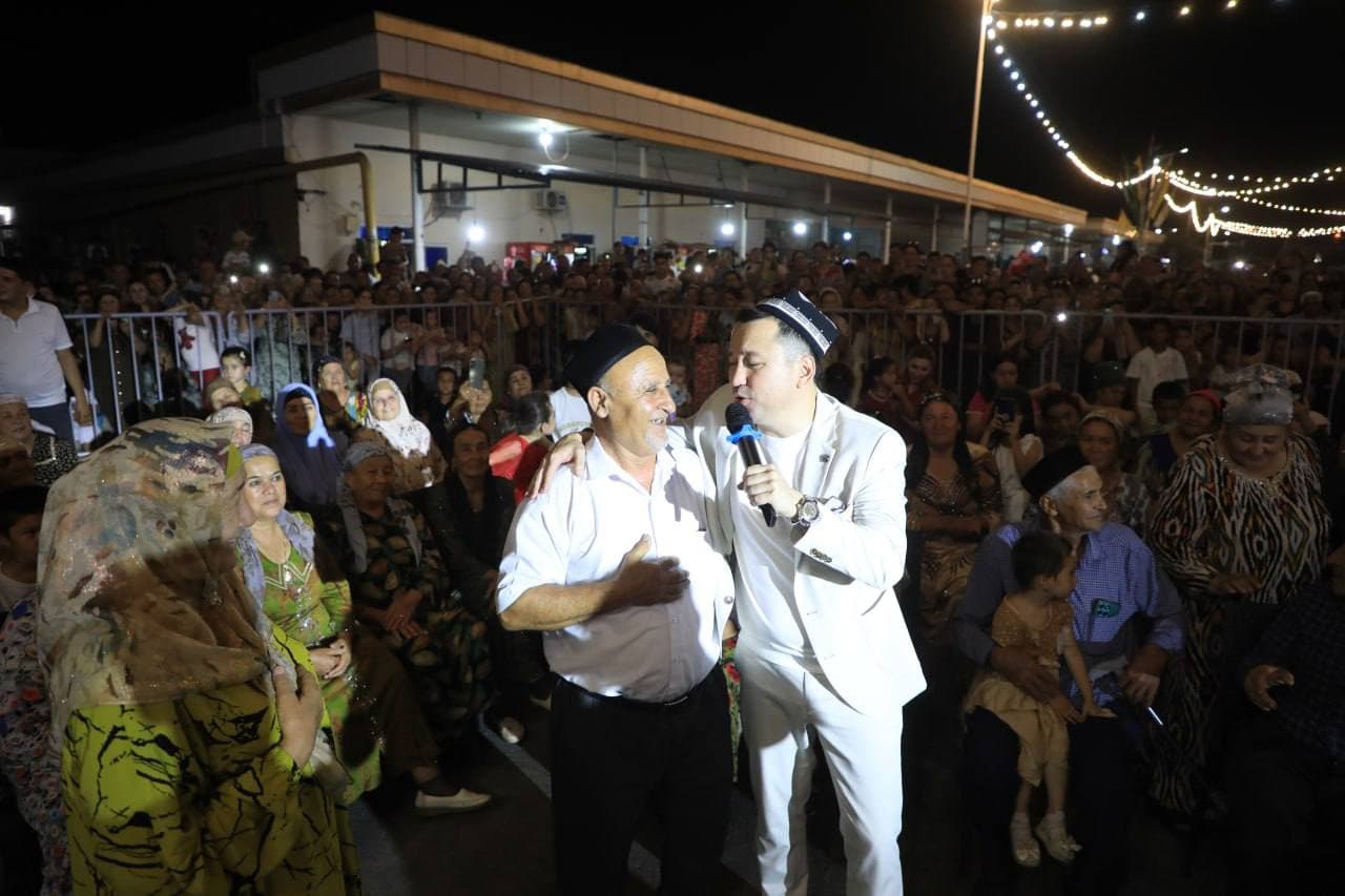 TOSHRABOT MARKAZIDA KATTA TANTANA