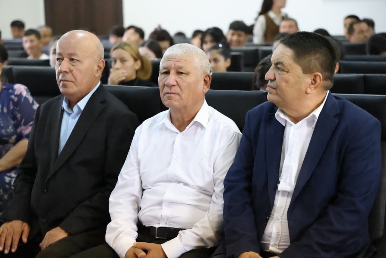 "Payshanba - Yoshlar kuni" munosabati bilan Konimex tuman texnikumida faol nuroniylar, o‘rta avlod vakillari va yoshlar ishtirokida "Uch avlod uchrashuv" tadbirlari bo‘lib o‘tdi.