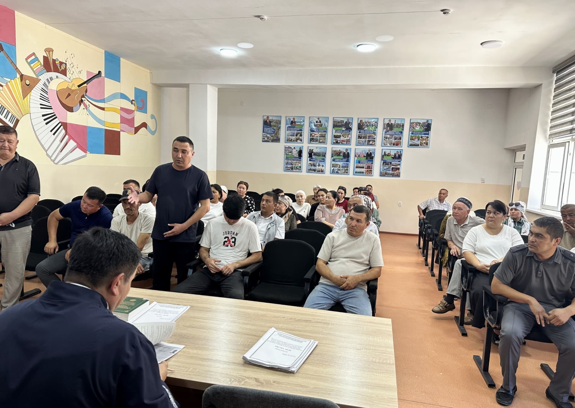 Jinoyat ishlari bo‘yicha Konimex tuman sudining tergov sudyasi tomonidan Konimex tumani “Zafarobod” mahallasida mahalla faollari hamda yoshlar ishtirokida sayyor sud majlisi hamda huquqiy targ‘ibot tadbiri o‘tkazildi.