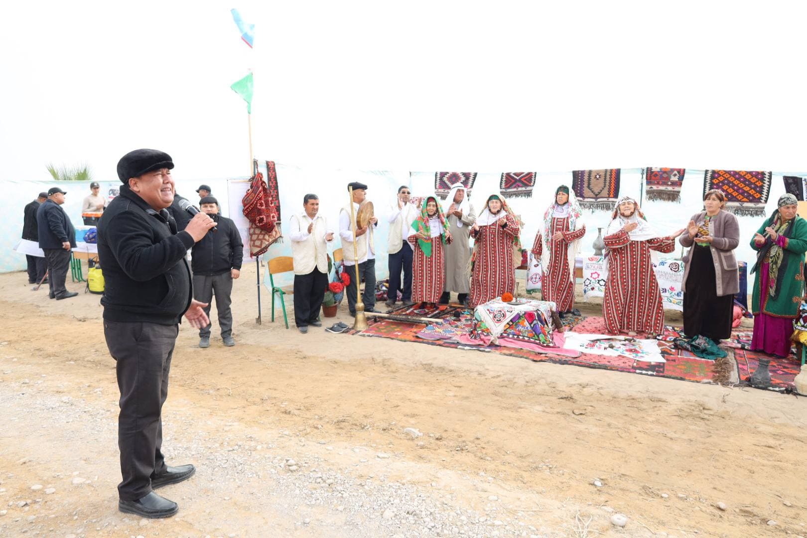 В пустынных территориях Миришкорского района проведён крупный практический-показательный семинар по восстановлению пастбищ