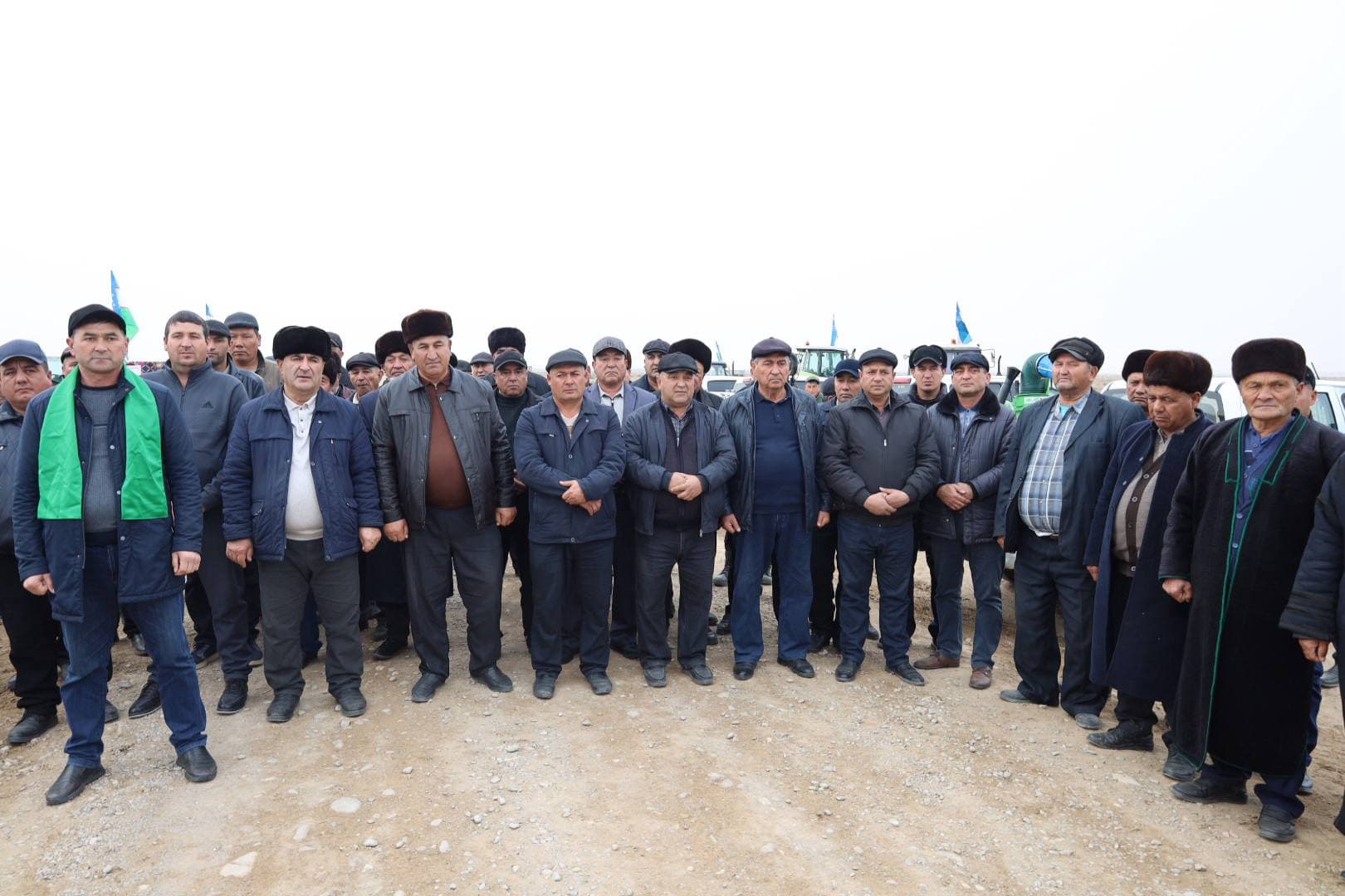 В пустынных территориях Миришкорского района проведён крупный практический-показательный семинар по восстановлению пастбищ