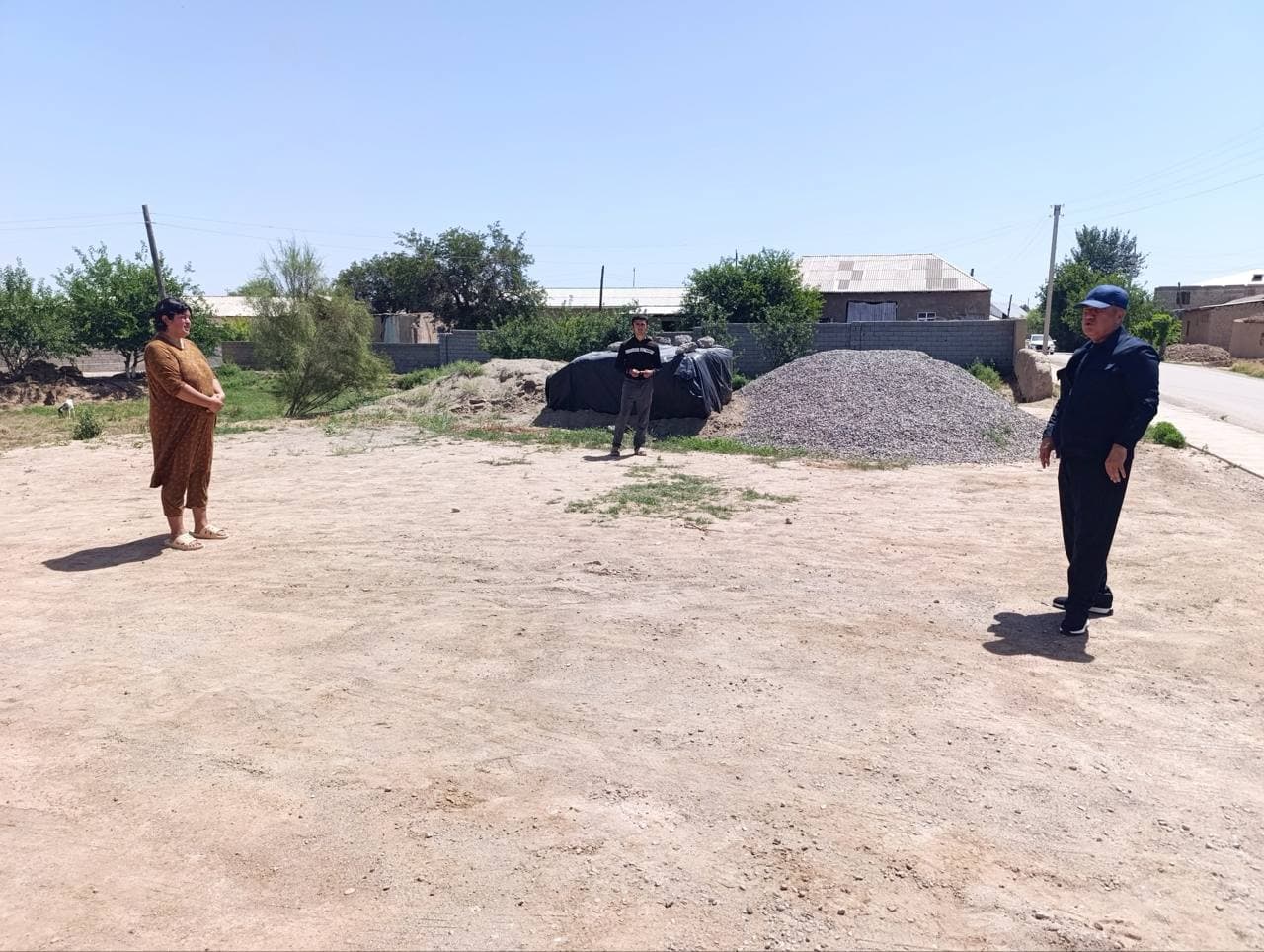 Dam olish kunida ham xalq orasida