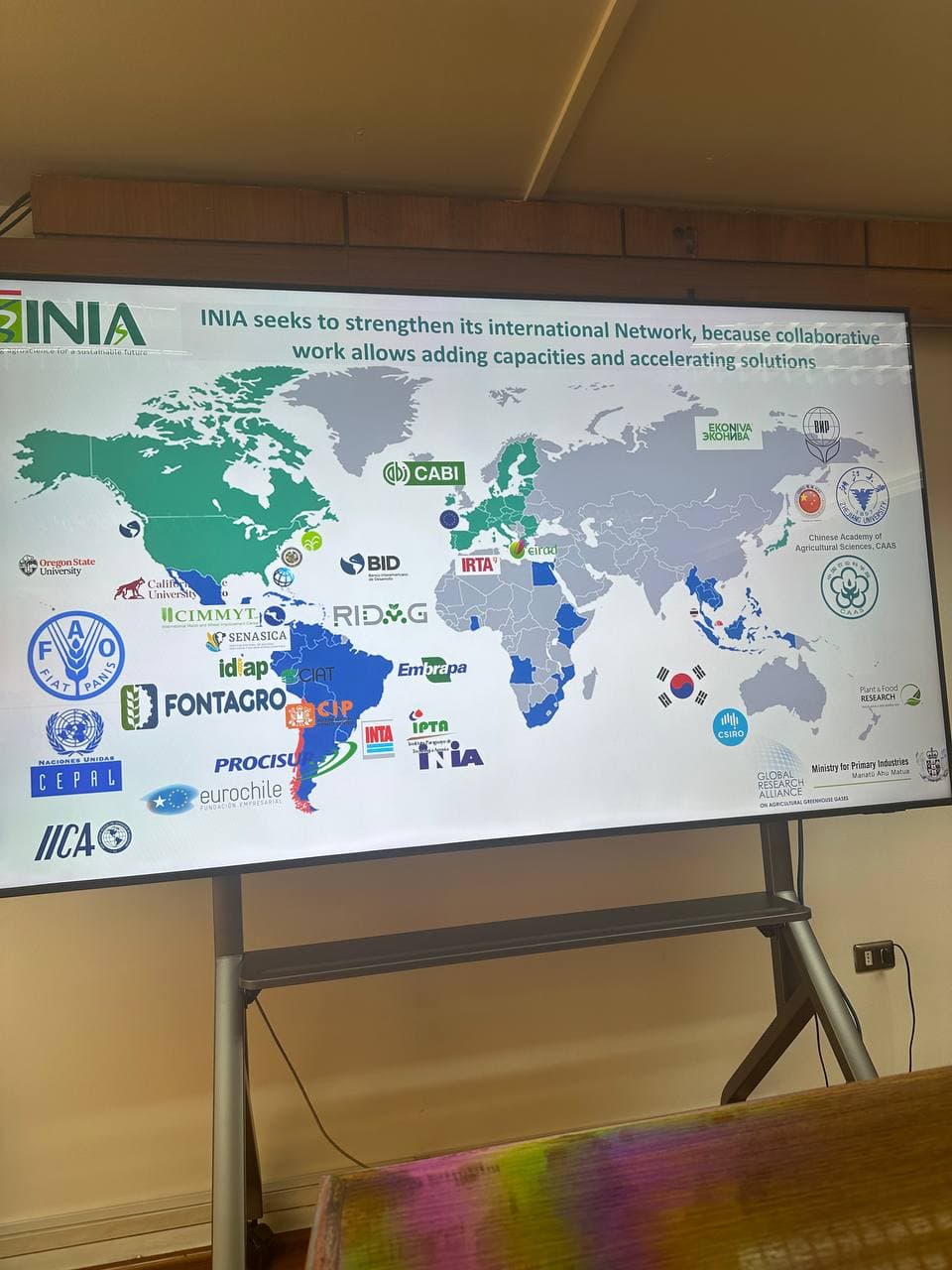 Налаживаются партнерские связи с Чилийским институтом сельскохозяйственных исследований