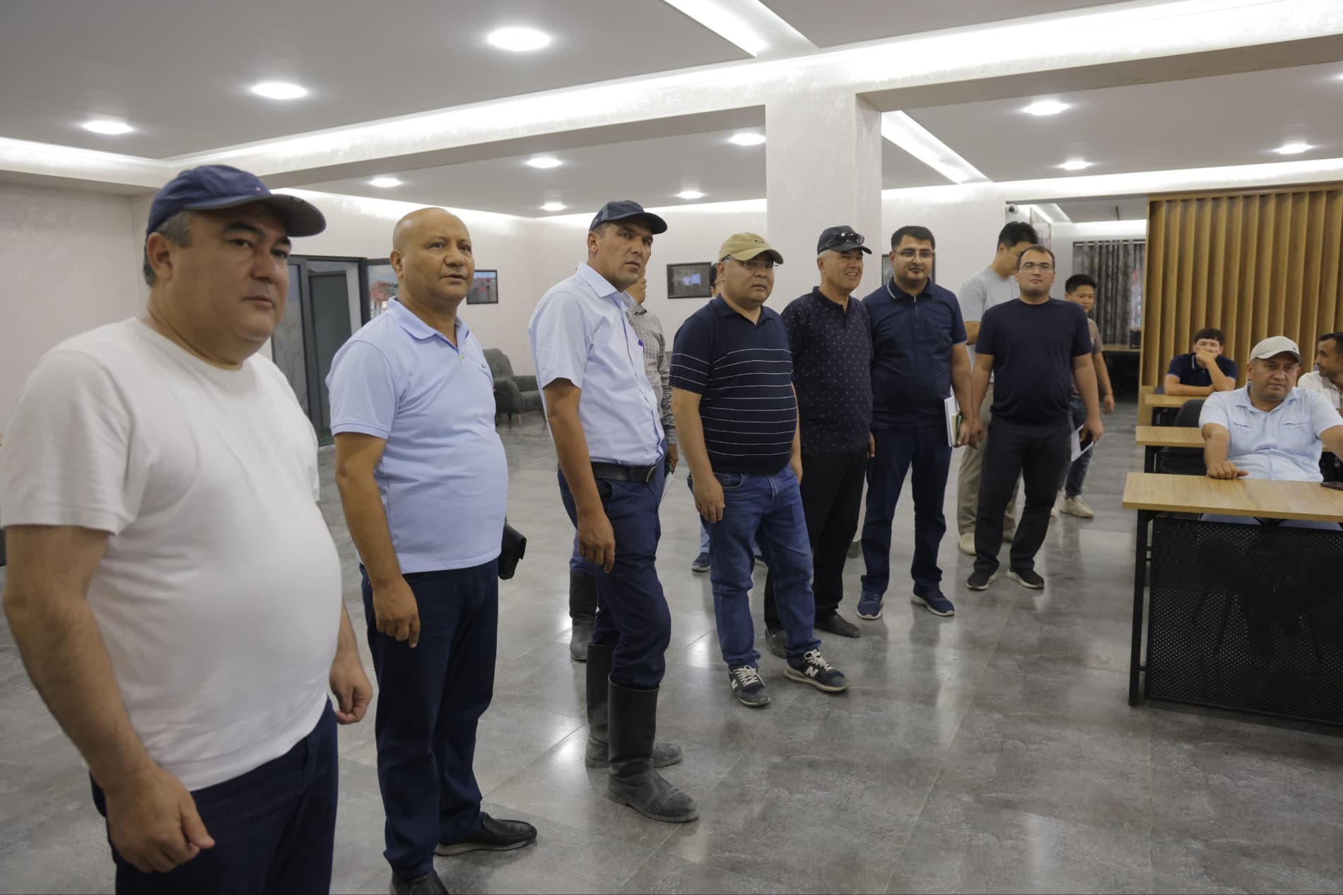 Farg‘onada zamonaviy paxta terish texnikalari yig‘ilmoqda