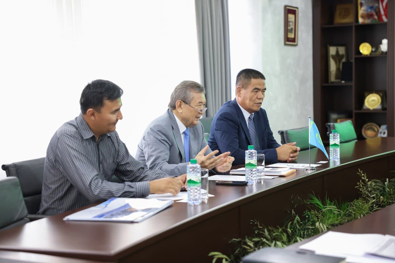 Узбекистан и Казахстан расширяют сотрудничество в аграрной сфере