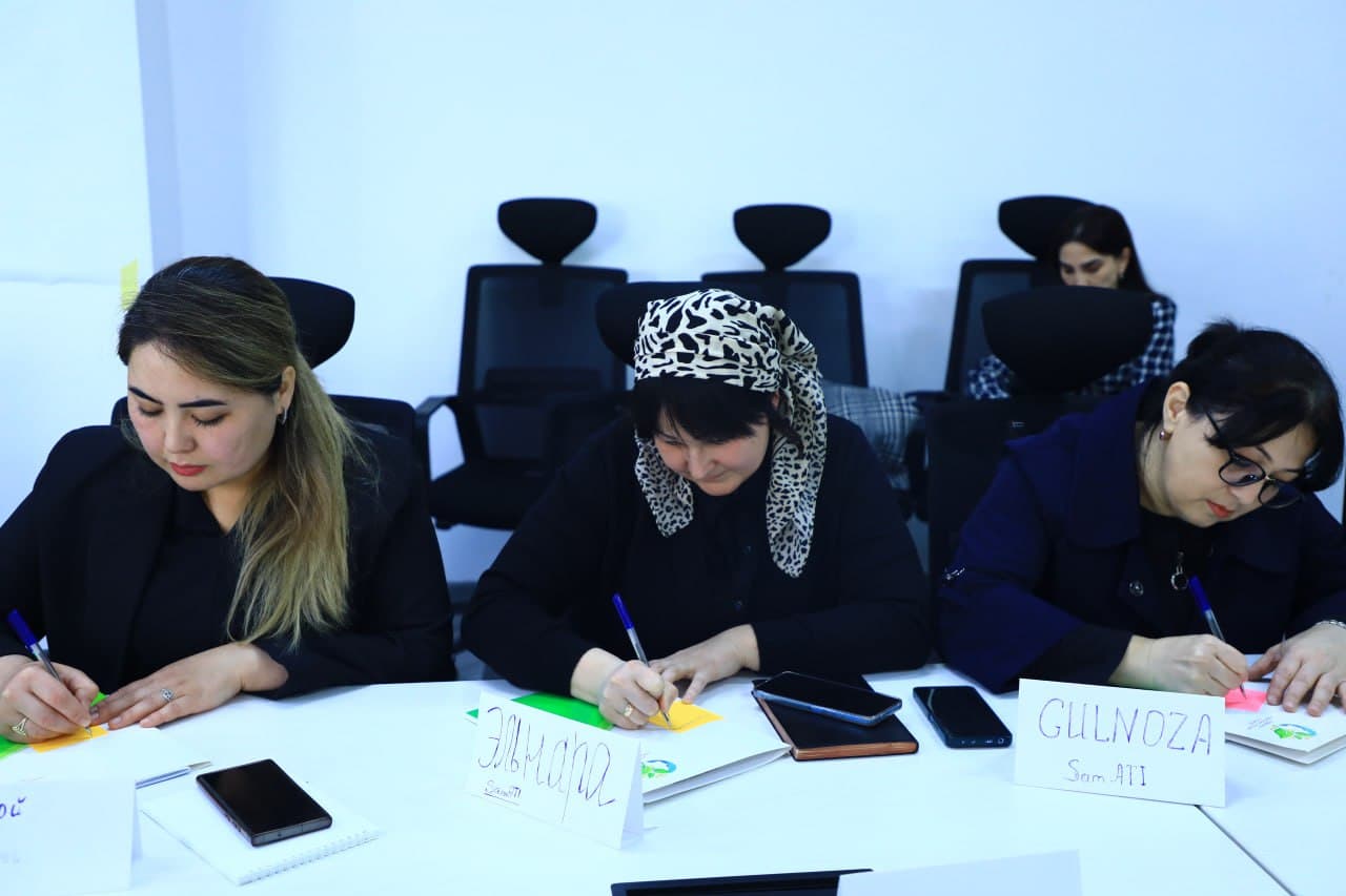 Расширяется участие женщин в управлении водными ресурсами бассейна реки Зарафшан