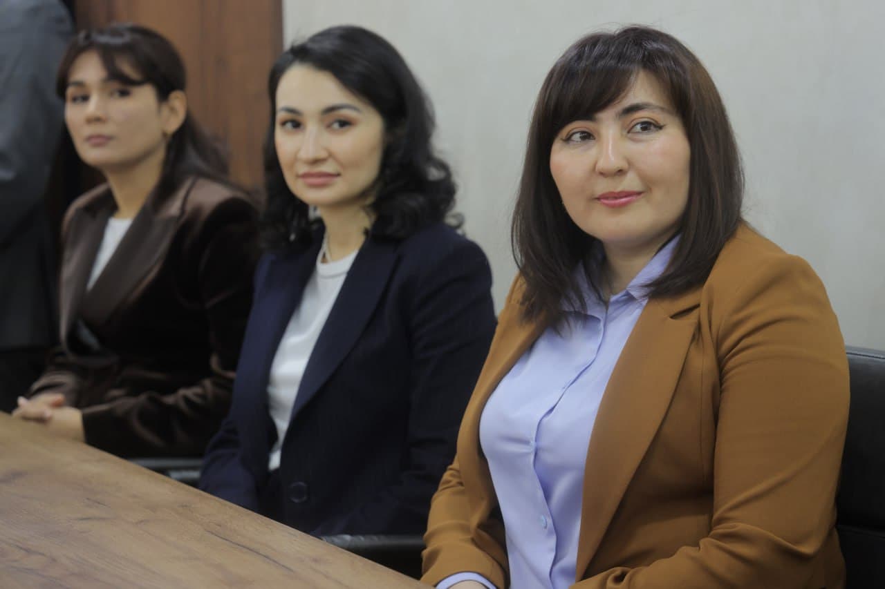 Наши женщины — яркий символ развития страны