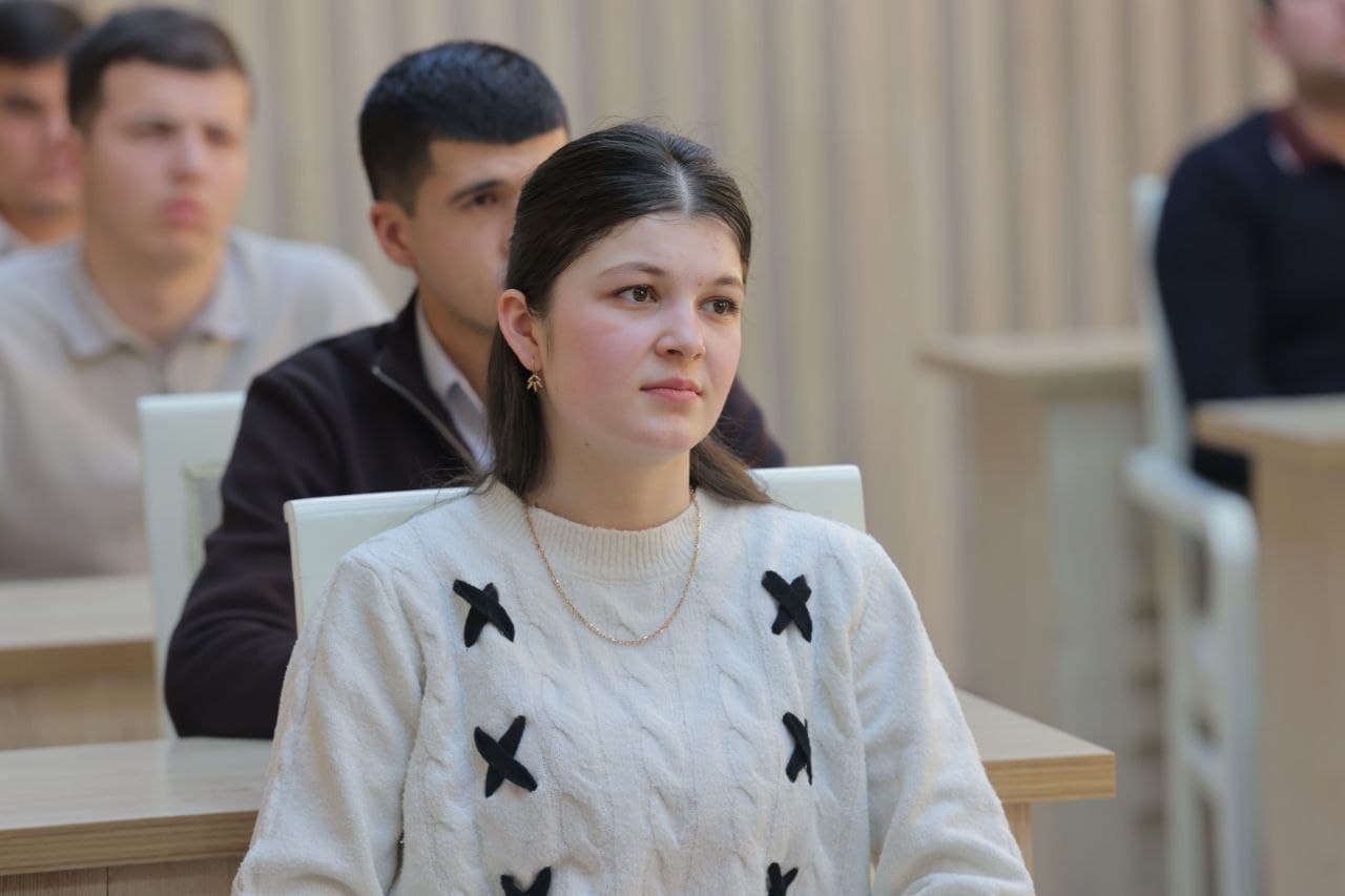 В Ханкинском районе состоялась искренняя встреча с молодёжью