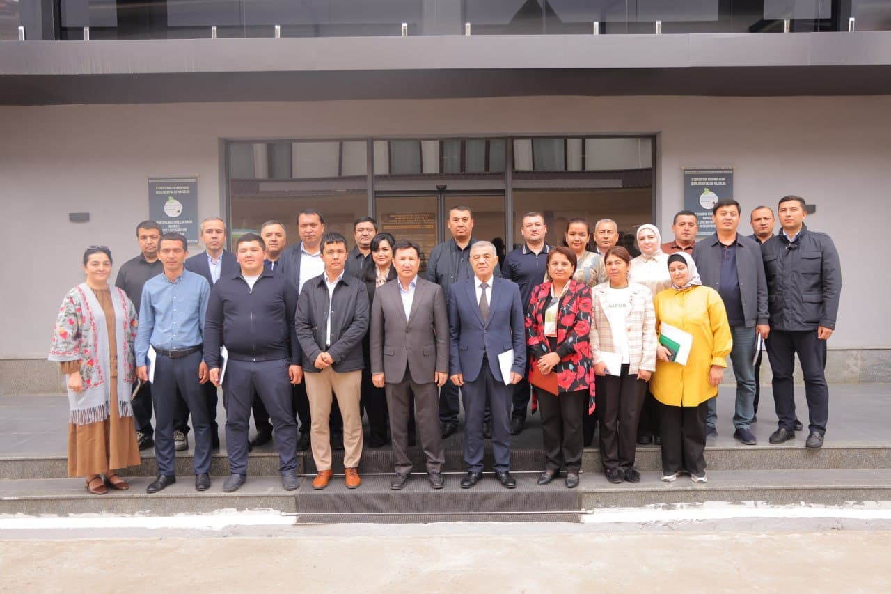 Встреча руководства с молодёжью: важный шаг к развитию научного потенциала в системе семеноводства