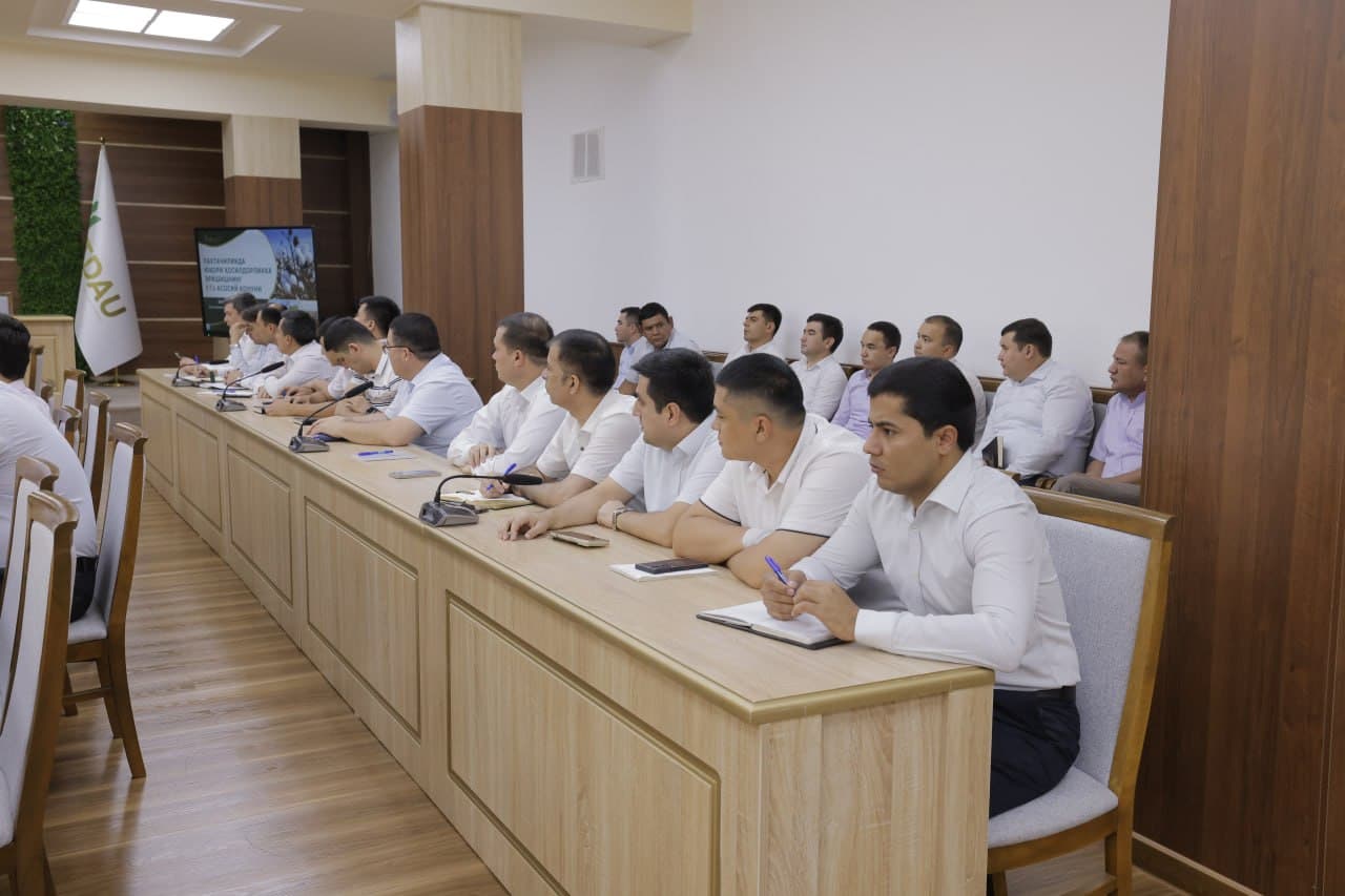 Kasbiy ma’rifat soati: paxtachilikda yuqori hosildorlikka erishishning 8 ta asosiy qonuni muhokama qilindi