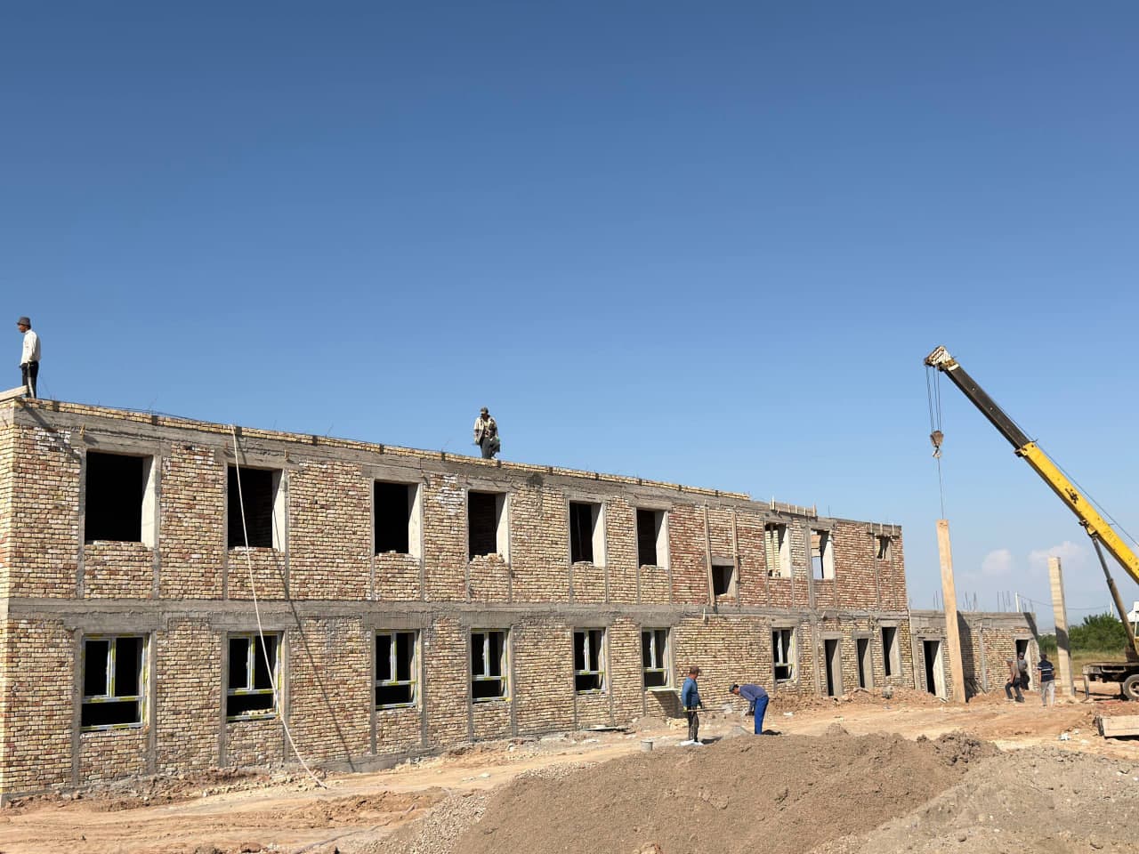 Qamashi tumanida “Qishloq joylarini kompleks rivojlantirish” loyihasi doirasida 9 ta mahallada umumiy qiymati 14 million dollarlik ijtimoiy soha va infratuzilma obyektlarini yaxshilash ishlari amalga oshirilmoqda.