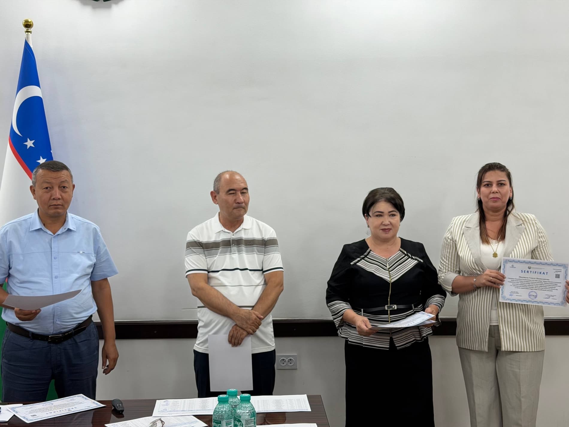 XOTIN-QIZLARGA SERTIFIKAT VA GRANTLAR TOPSHIRILDI