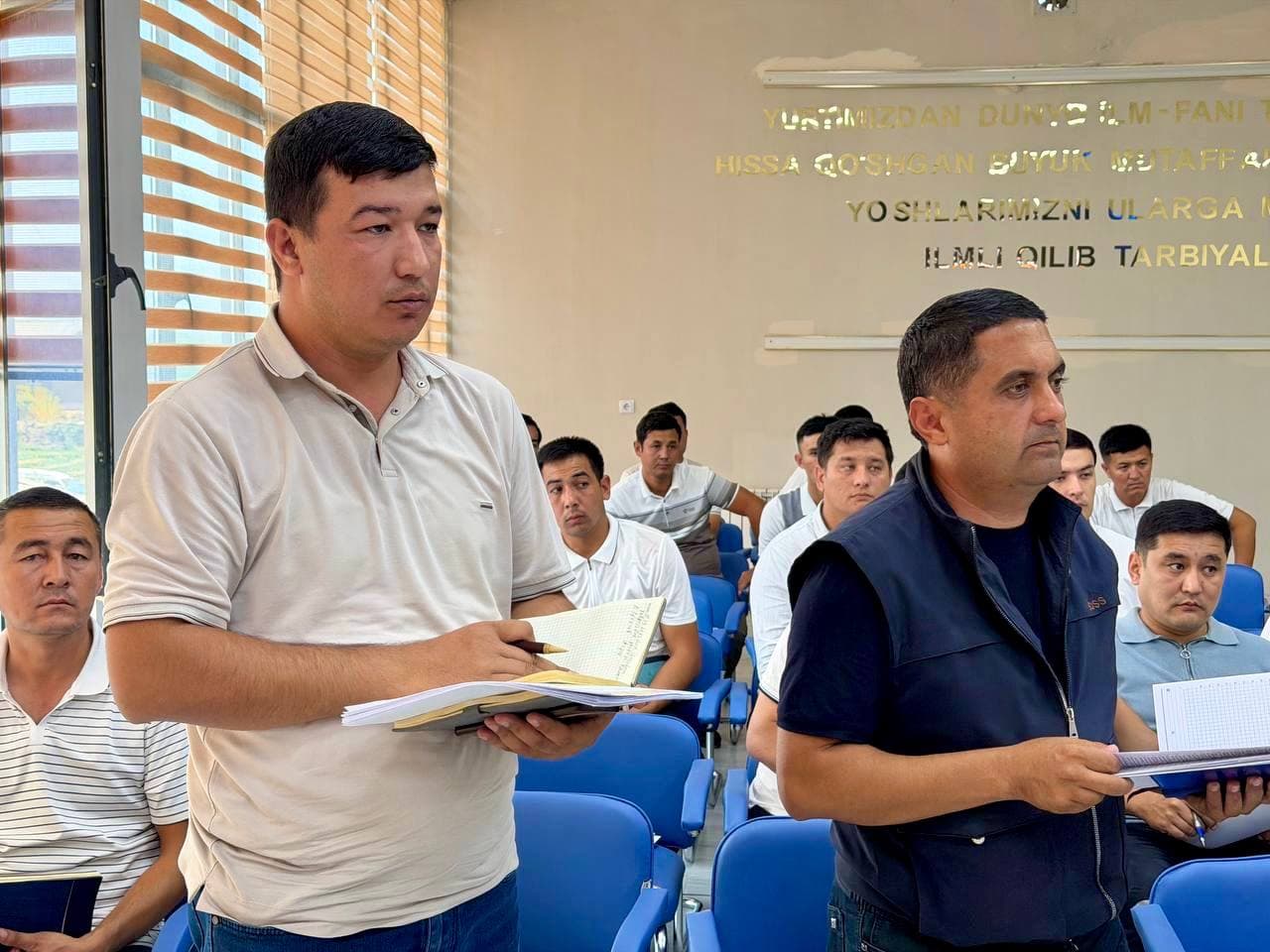 Qamashi tumanida bitiruvchi yoshlar ishtirokida “Rahbar va yoshlar” ochiq muloqoti tashkil etildi