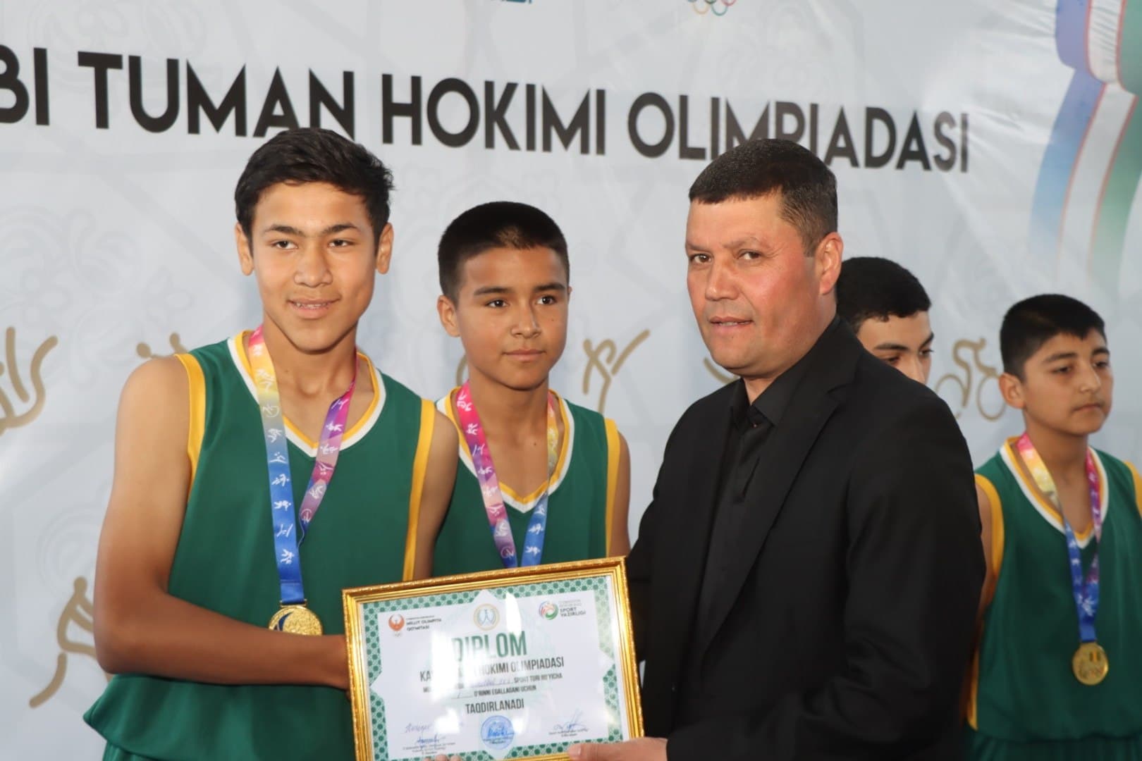 Kasbi tumanida “Prezident Olimpiadasi” doirasidagi sport musobaqalari g‘oliblari taqdirlandi
