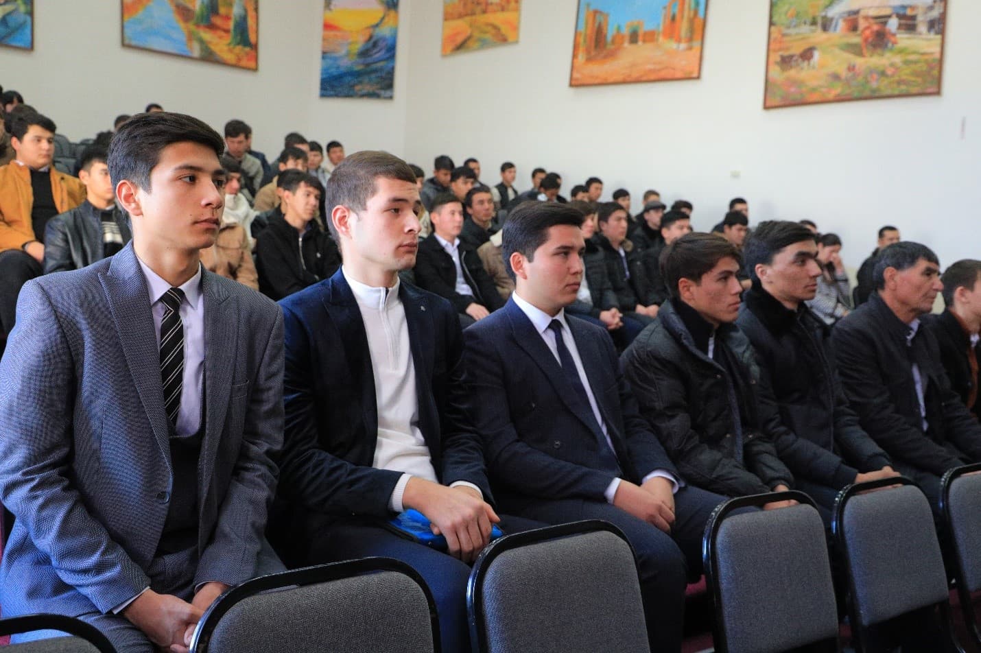 Gurlan tumanida sud-huquq masalalariga bag‘ishlangan ochiq muloqot o‘tkazildi