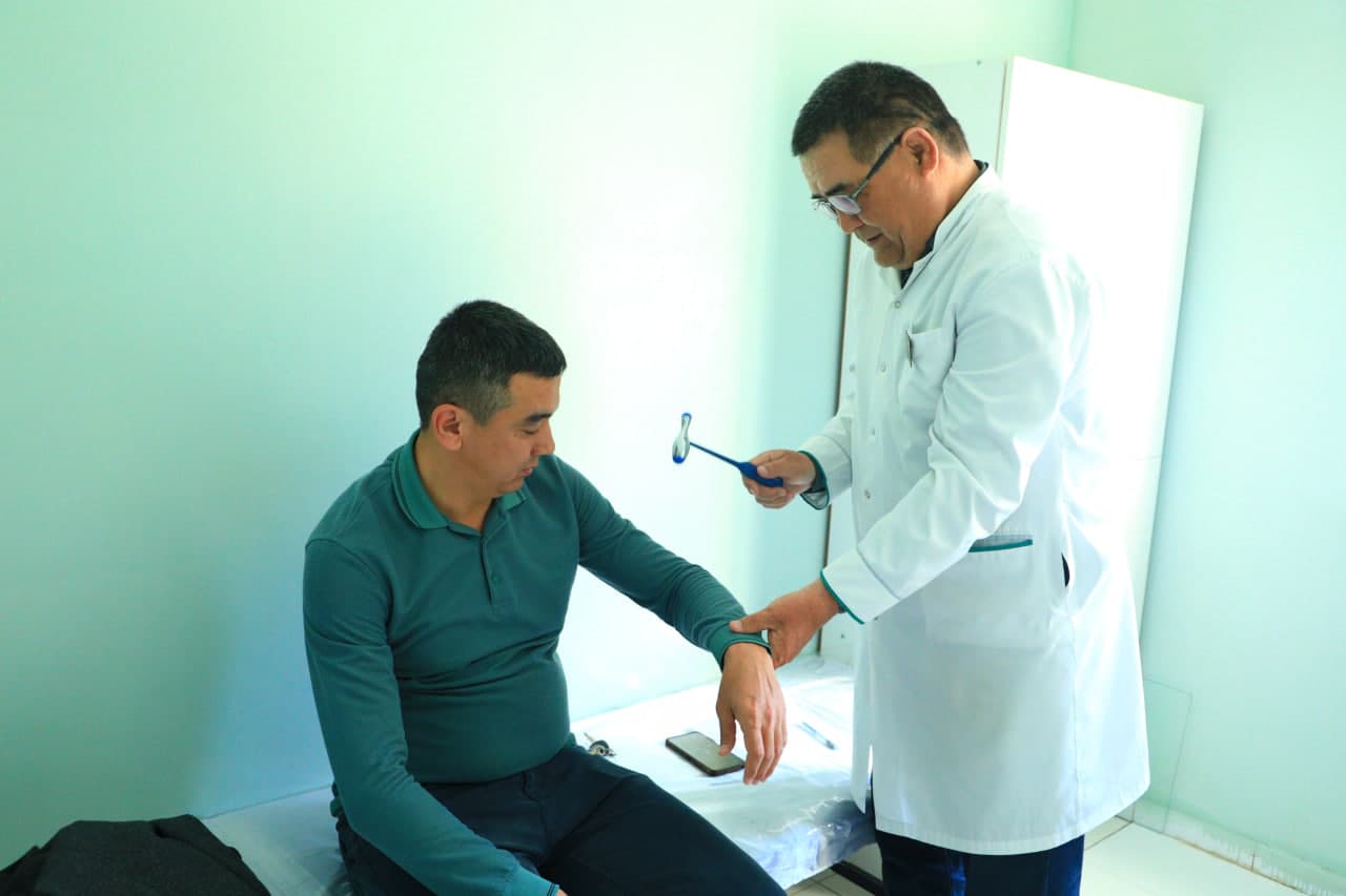 Tuman hokimligi xodimlari tibbiy ko‘rikdan o‘tkazildi