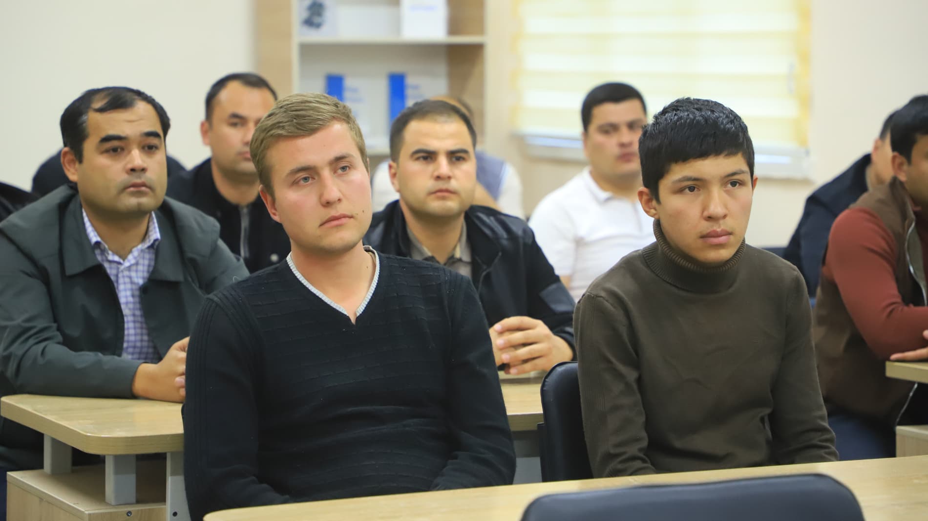 Раҳбар вa ёшлар учрашуви