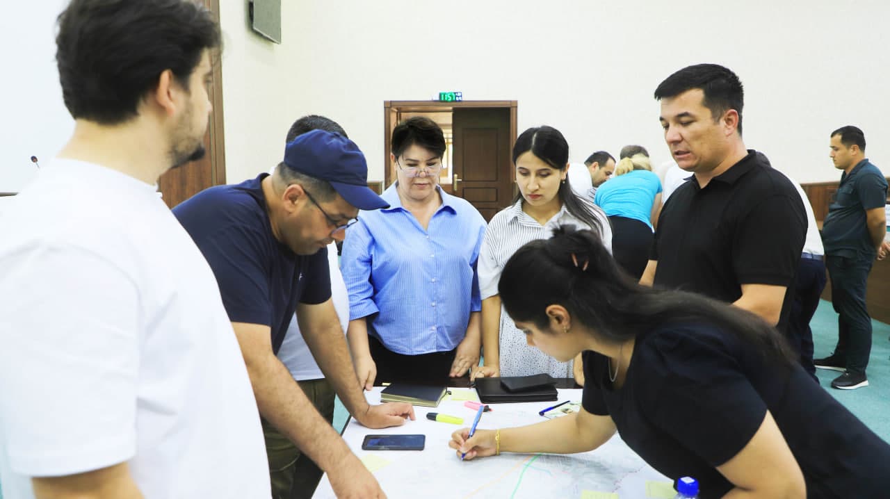 Hazorasp tumanida xalqaro ekspertlar bilan hamkorlikda yangi rivojlanish strategiyasi shakllantirilmoqda