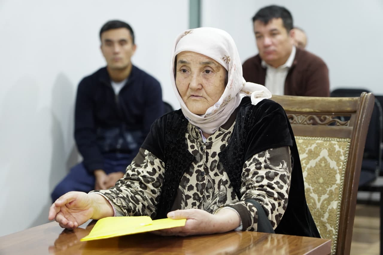 FUQAROLAR MUROJAATLARI — E’TIBOR MARKAZIDA