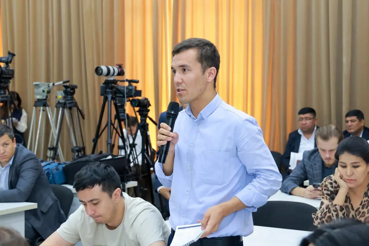 Press Conference on Ongoing Efforts in Ecology, Environmental Protection, and Climate Change Held