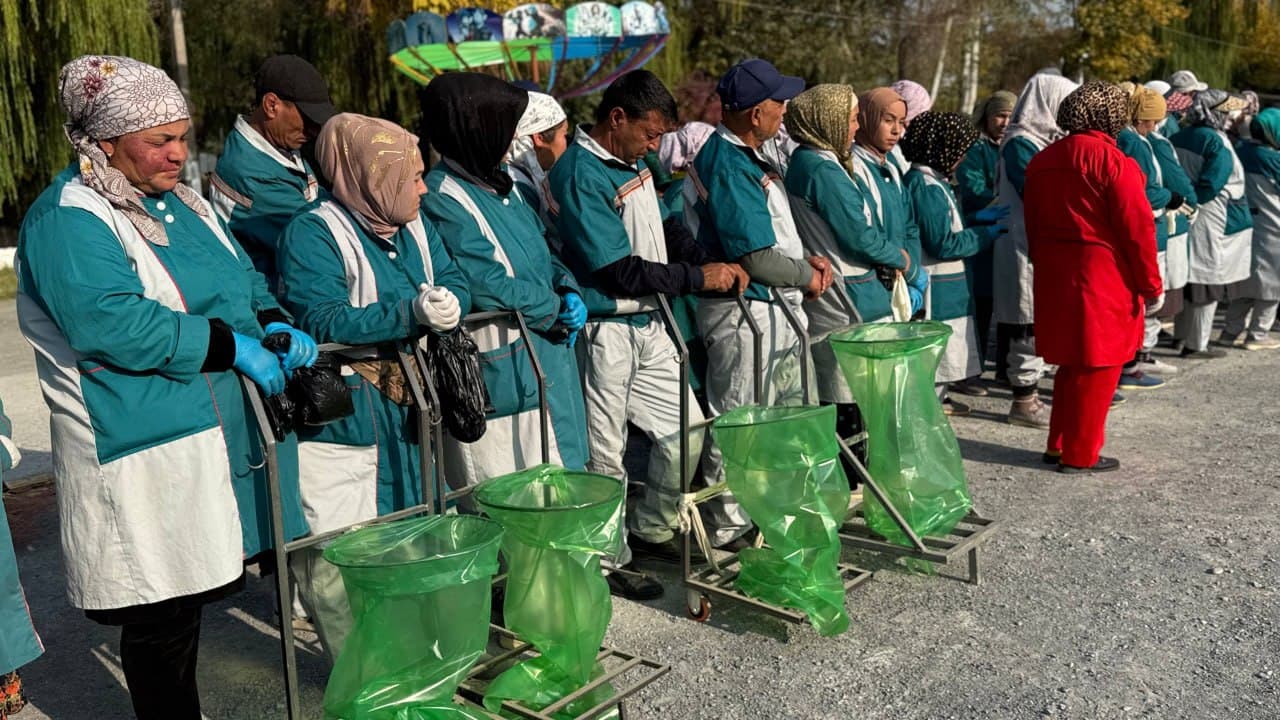Tozalik oyligining dastlabki o‘n besh kunida hududlar 243 ming tonna chiqindidan tozalandi