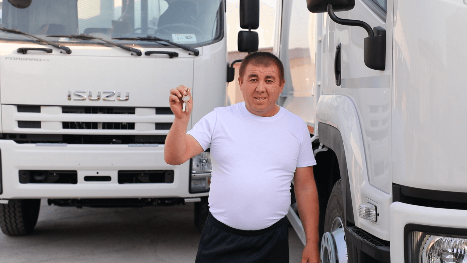 Toshkent: sanitar tozalash korxonasiga zamonaviy maxsus texnikalar topshirildi