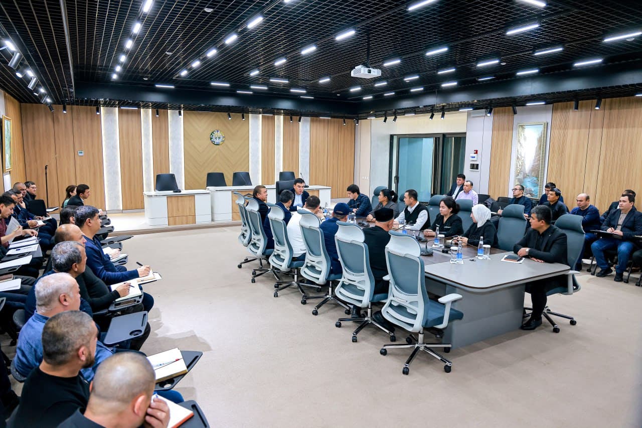 Chiqindilarni boshqarish sohasida tadbirkorlarni qoʻllab-quvvatlash masalalari muhokama qilindi