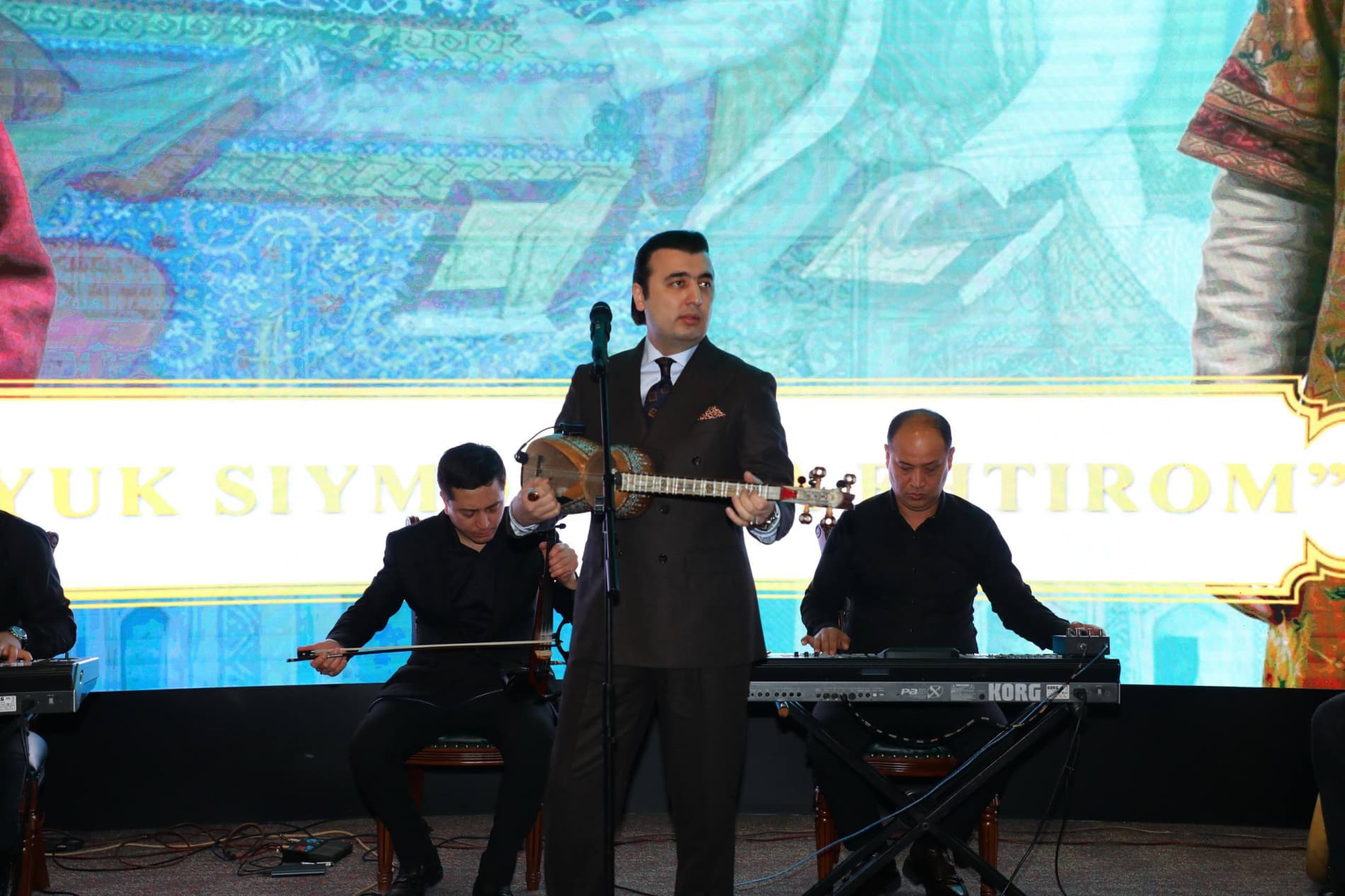 Духовное наследие Алишера Навои и Захириддина Мухаммада Бабура почтено