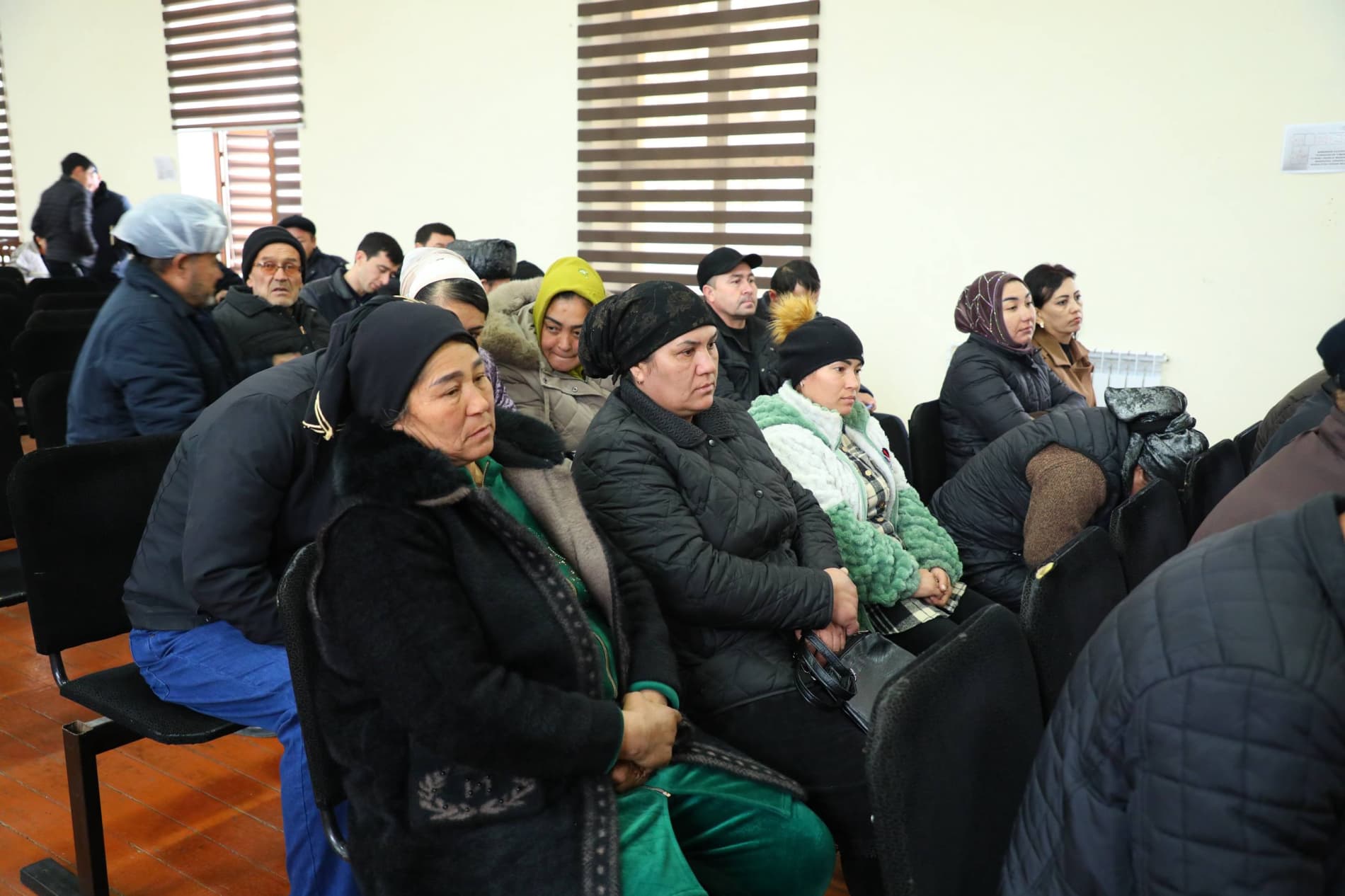 Xalq bilan muloqot: Namanganliklarning chiqindi xizmatlari bo‘yicha murojaatlari o‘rganildi