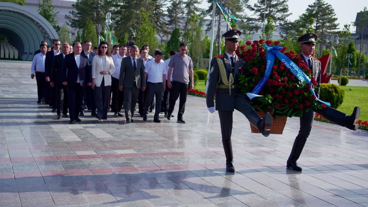 Отдана дань уважения памяти наших предков