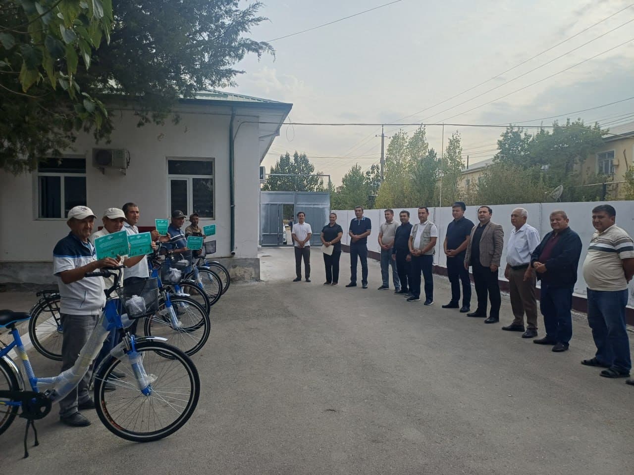 Respublika böylab 100 nafar tozalik posboniga velosipedlar topşirildi