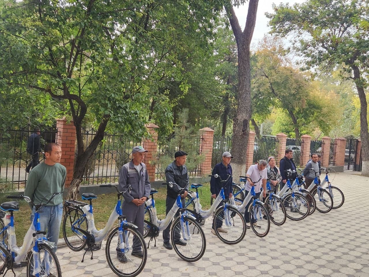 Respublika böylab 100 nafar tozalik posboniga velosipedlar topşirildi