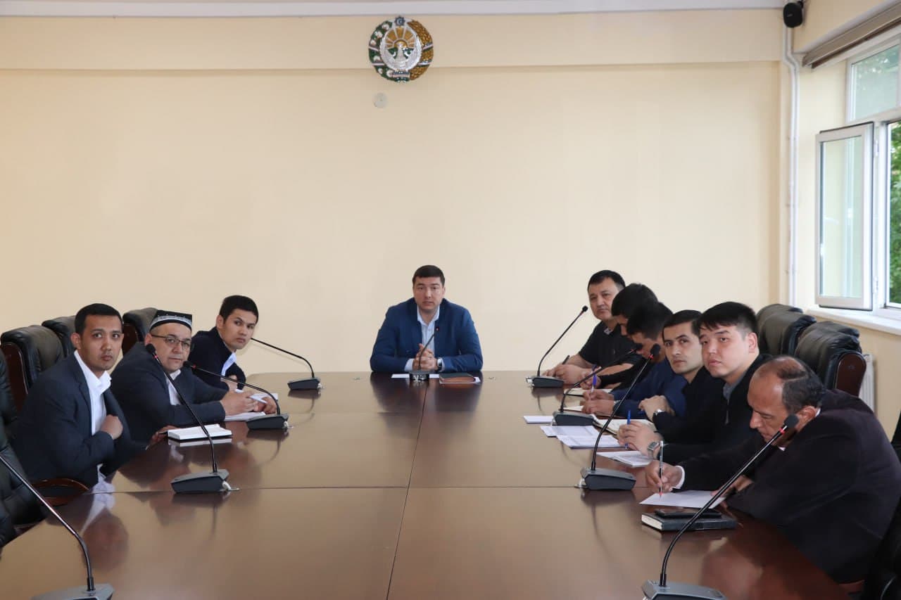 ПАЙАРИҚ ТУМАНИ СУВ ИСТЕЪМОЛЧИЛАРИ БИЛАН ВИДЕОМУЛОҚОТ ЎТКАЗИЛДИ