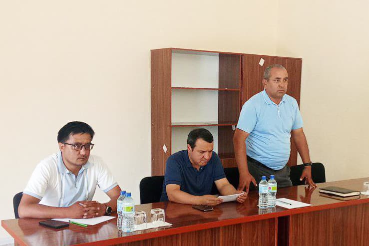 ВАЗИР ЎРИНБОСАРИ ҚУВАСОЙ ШАҲРИДА САЙЁР ҚАБУЛ ЎТКАЗДИ