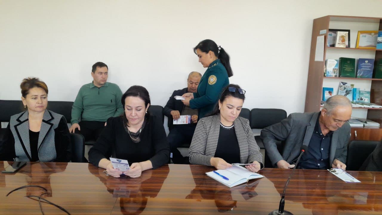 ХОРАЗМЛИК СУВЧИ АЁЛЛАР ИШТИРОКИДА ГЕНДЕР ТЕНГЛИК ВА ҲУҚУҚИЙ МАДАНИЯТ МАСАЛАЛАРИГА БАҒИШЛАНГАН ТАДБИР ЎТКАЗИЛДИ