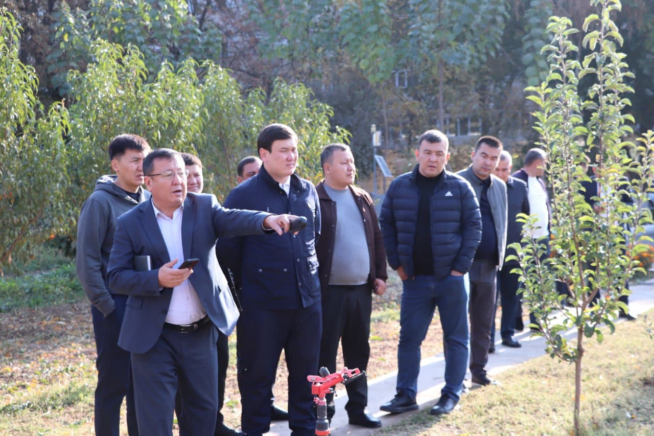 QOZOG‘ISTON DELEGATSIYASI “SUVCHILAR MAKTABI” FAOLIYATI BILAN TANISHDI