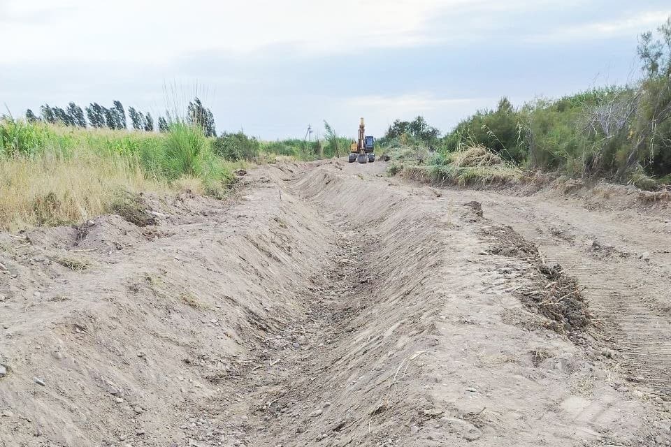 Ohangaronda ichki ariqlar betonlanib, suv yetkazib berish samaradorligi oshirildi