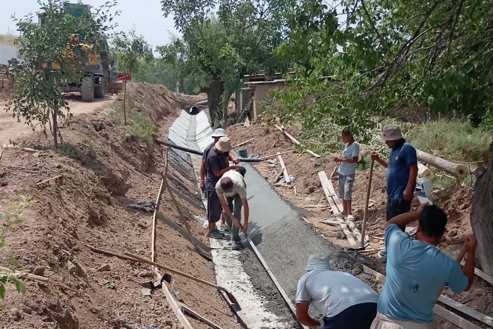 Ohangaronda ichki ariqlar betonlanib, suv yetkazib berish samaradorligi oshirildi