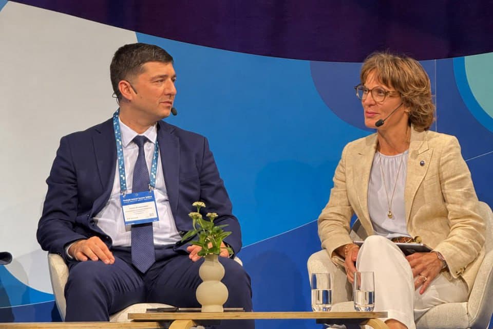 WATER DIPLOMACY – A FACTOR FOR PEACE AND SUSTAINABLE DEVELOPMENT