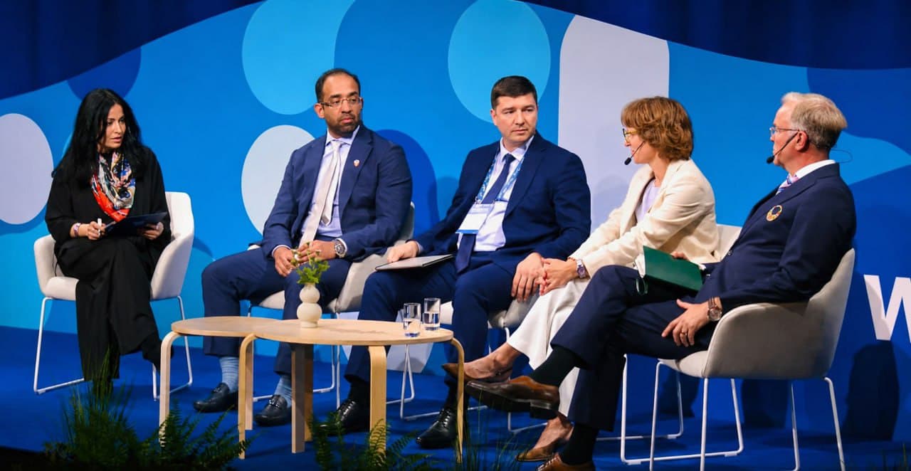 WATER DIPLOMACY – A FACTOR FOR PEACE AND SUSTAINABLE DEVELOPMENT