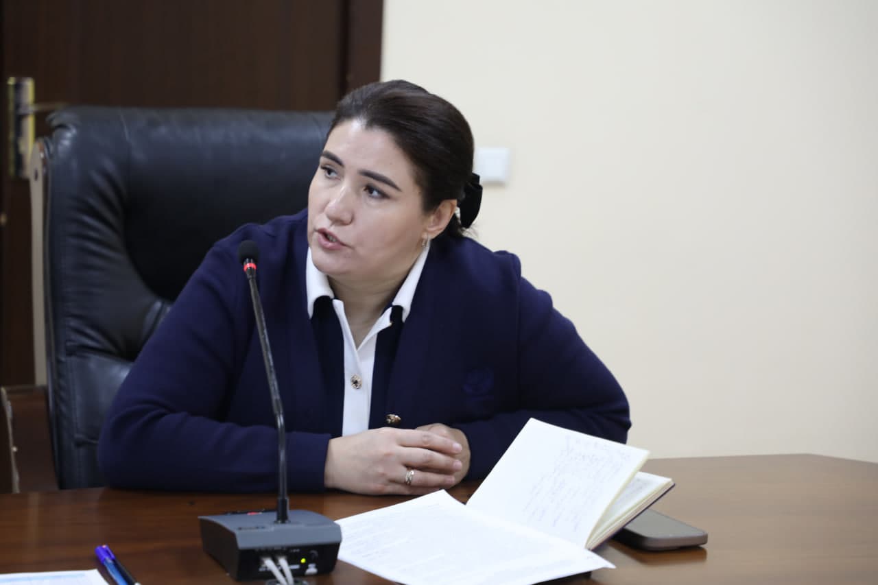 Правила этики государственных служащих и требования страны - основа эффективности службы