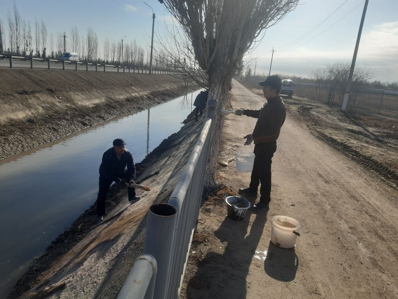 Хашар и благоустроительные работы на канале "Дустлик ёп"