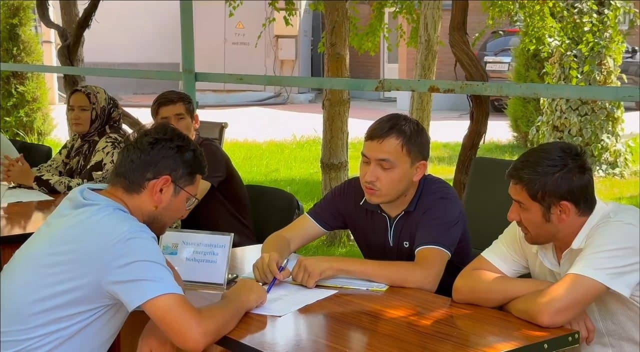"Karera kuni": Andijonda 10 nafar yosh mutaxassis suv xo‘jaligi tizimida ish boshladi