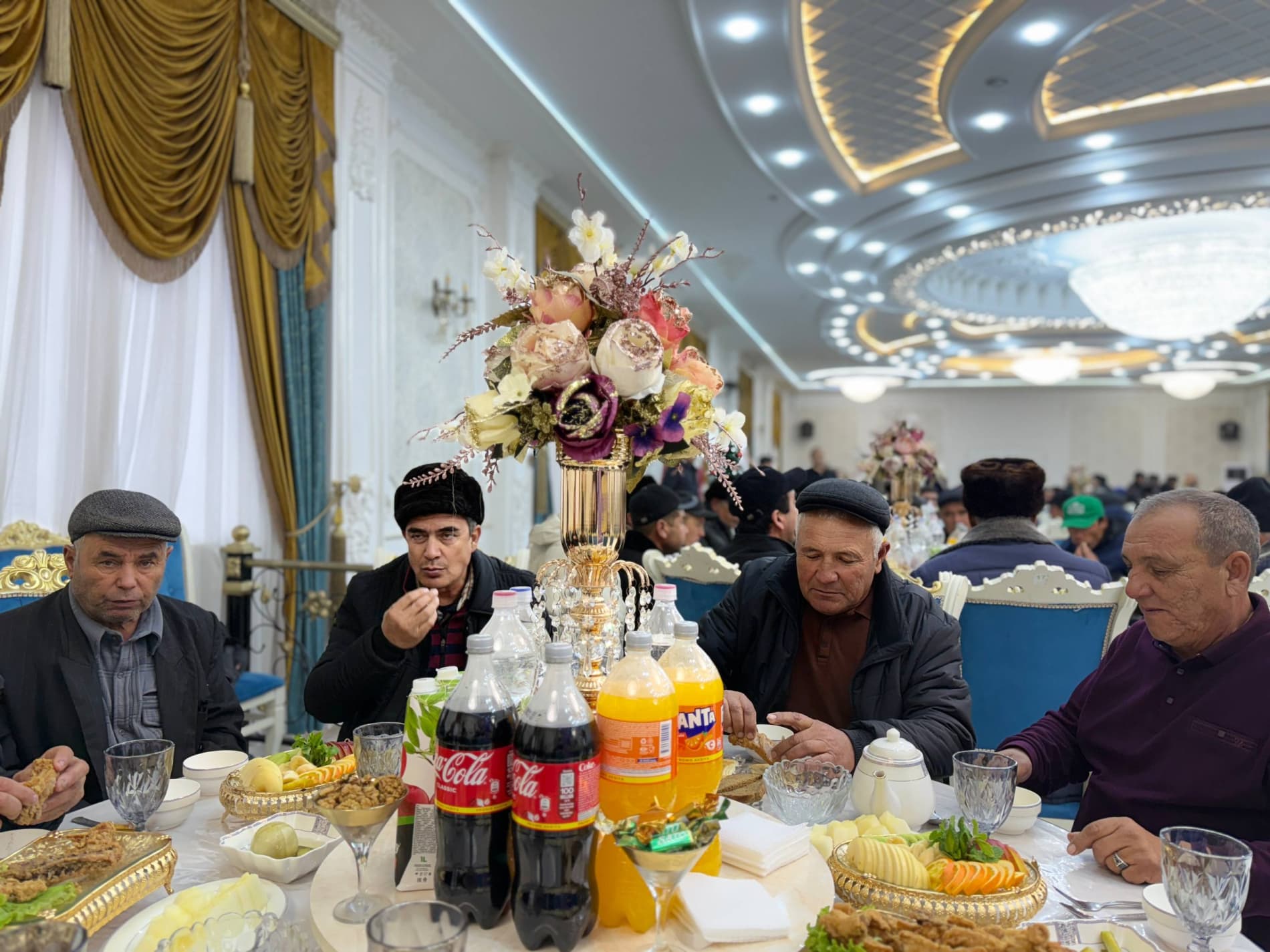 Qo‘shko‘pir tumanida obodonlashtirish sohasi xodimlari uchun bayramona tadbir tashkil etildi