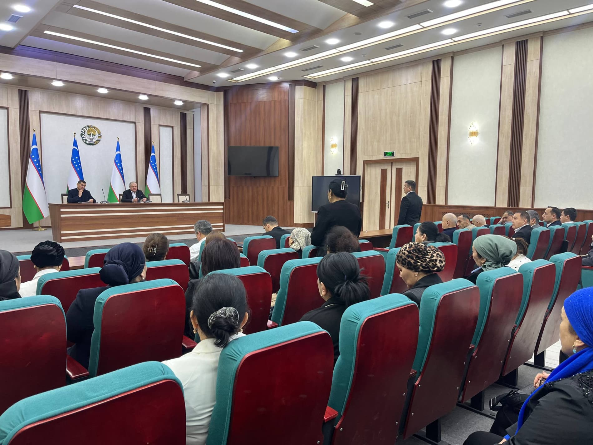 Рамазанов Сухроб Шавкатович назначен на должность начальника отдела дошкольного и школьного образования города Хива.