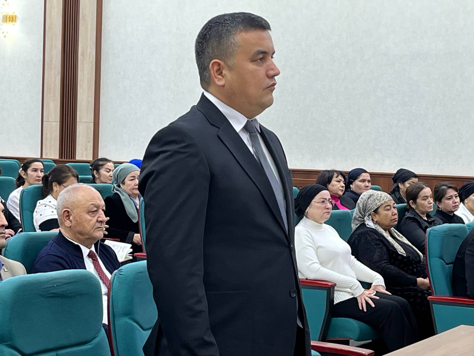 Рамазанов Сухроб Шавкатович назначен на должность начальника отдела дошкольного и школьного образования города Хива.
