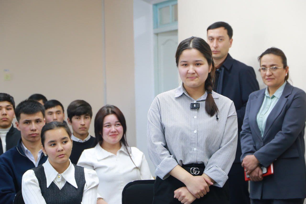 Техникум битирувчилари билан мулоқот ўтказилди