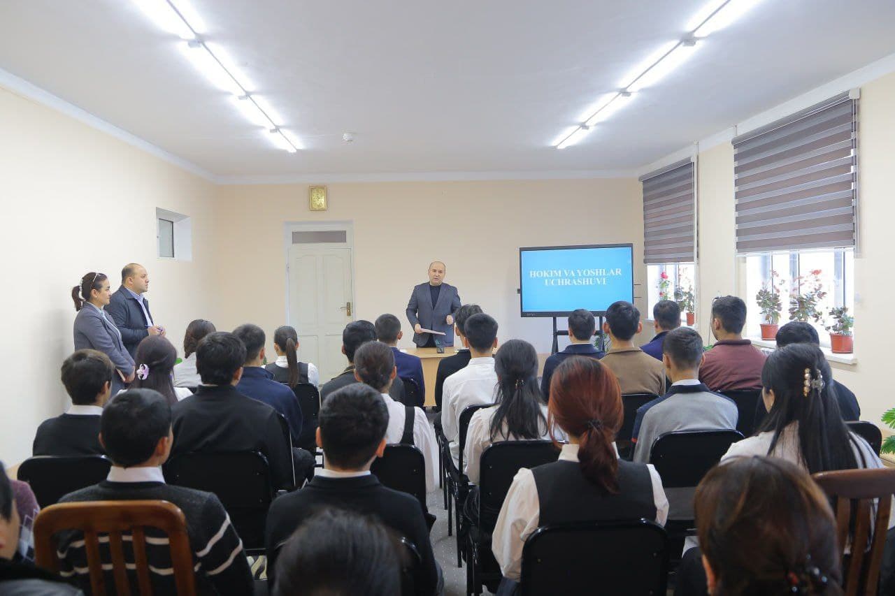 Техникум битирувчилари билан мулоқот ўтказилди