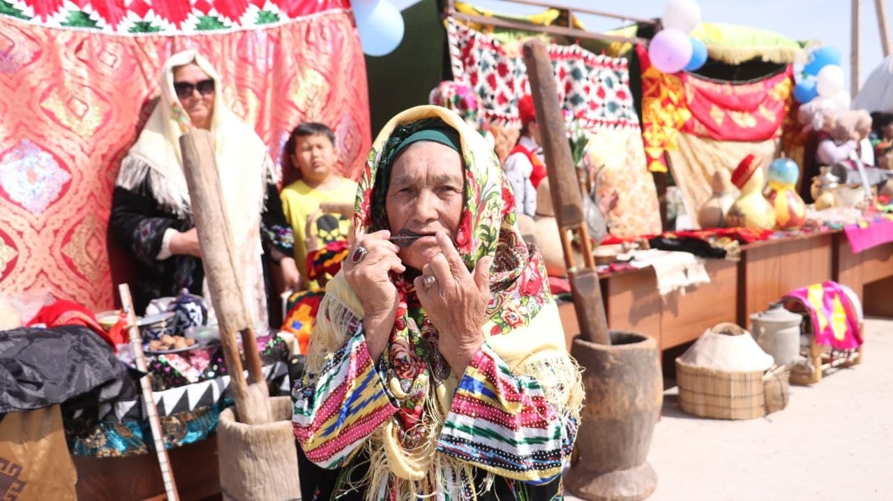 Nókis máhállelerinde Nawrız bayramı keń túrde belgilenbekte